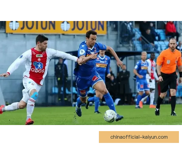 恩德里克的进攻站位分析与调整展现其状态回暖的趋势