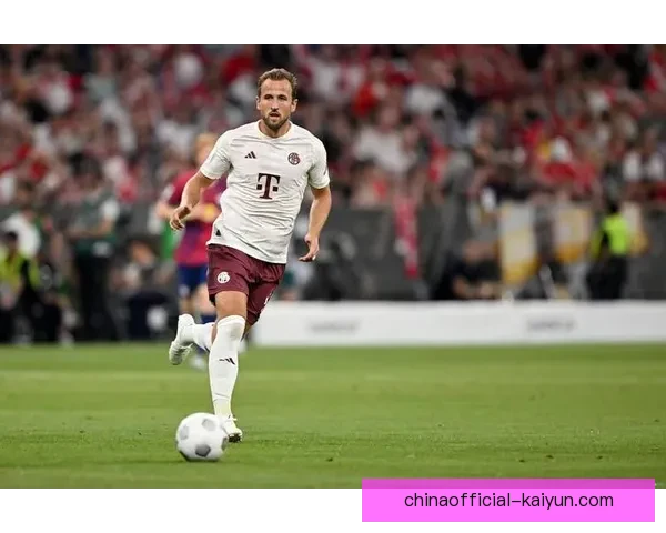 德甲凯恩状态回暖，迎来帽子戏法助球队获胜